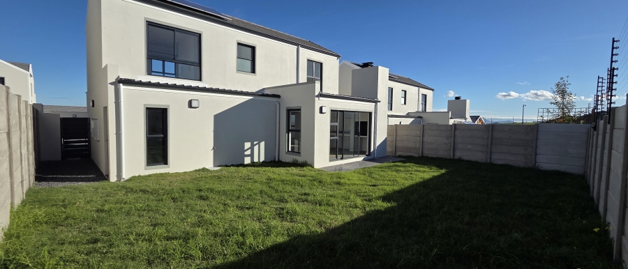 To Let 3 Bedroom Property for Rent in Haasendal Western Cape